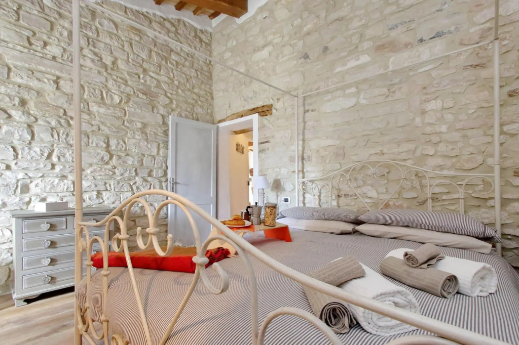 Lovely villa in a peaceful area-Le Rondinelle