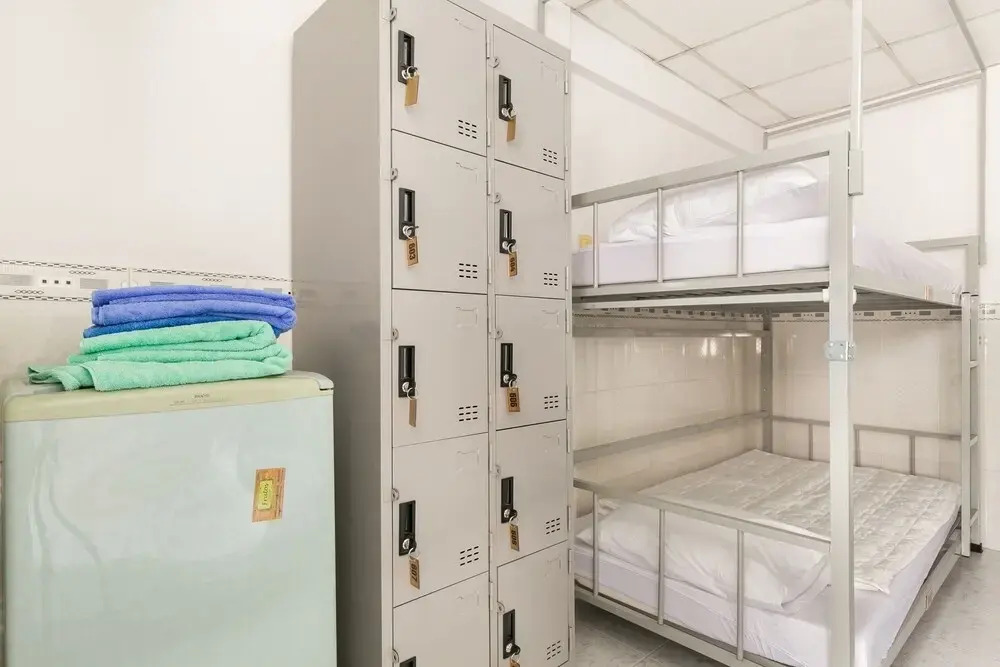 Minh Phuong-Hostel by OYO Rooms