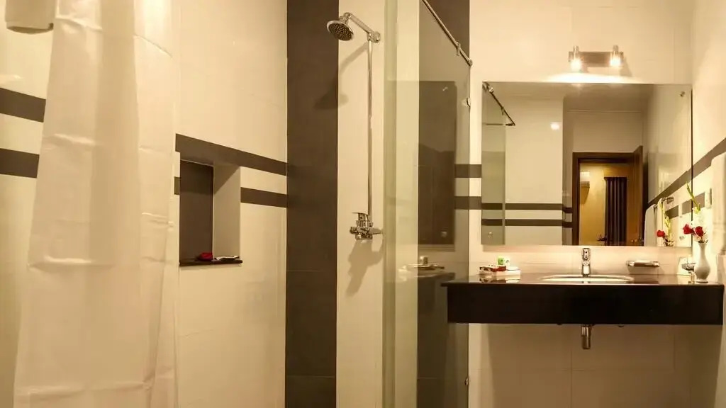 Hotel One Tariq Road Multan