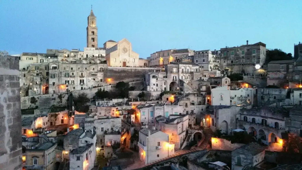 Il Vialetto Nei Sassi