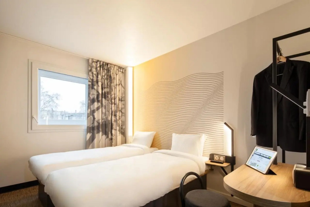 B&B HOTEL NANTERRE Rueil-Malmaison