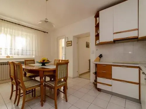 Apartment Zoranica I