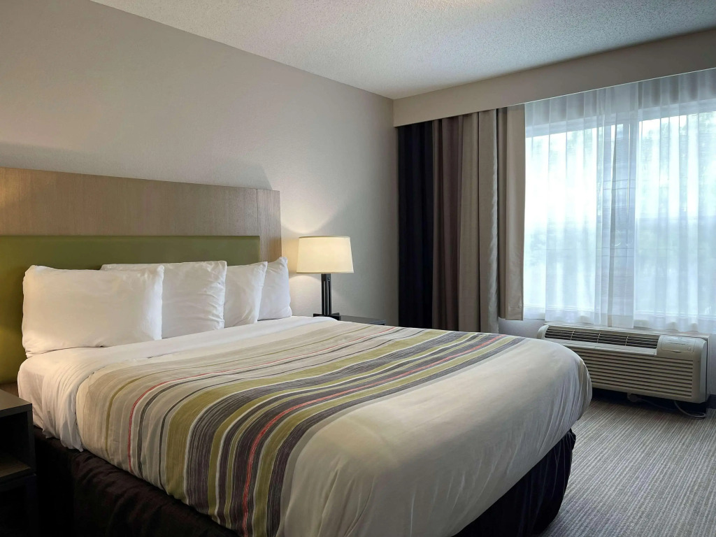 Country Inn & Suites by Radisson, Brooklyn Park - Brooklyn Center, MN