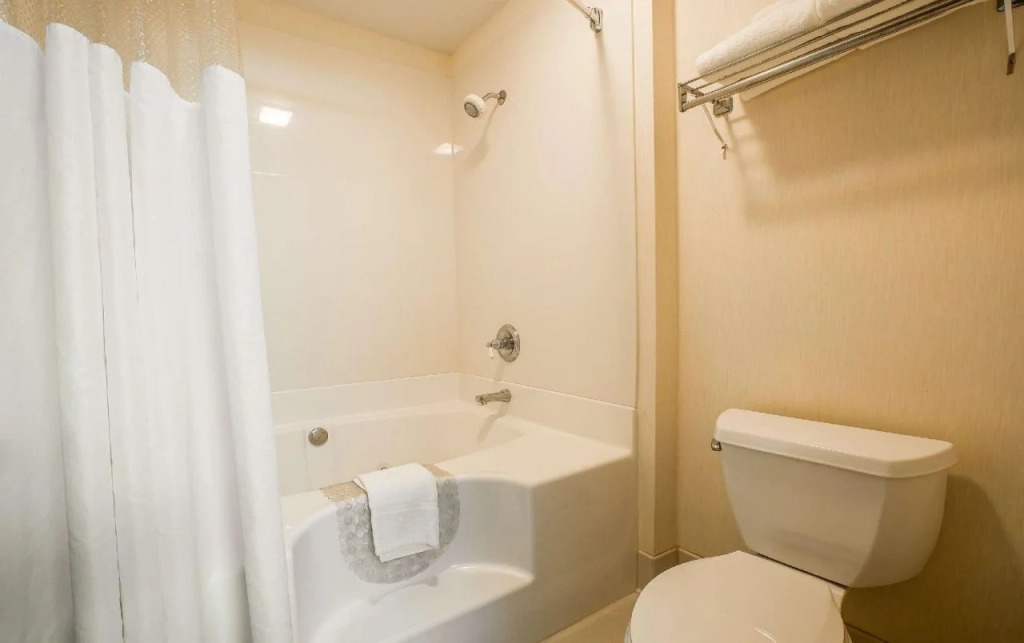 Quality Inn & Suites Mt Chalet