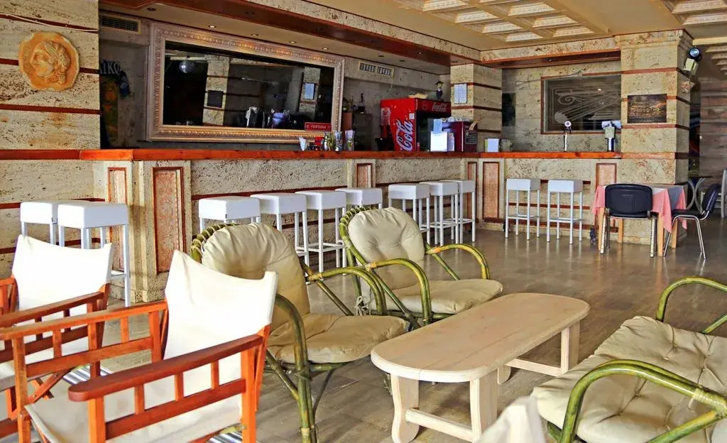 Hotel Aris