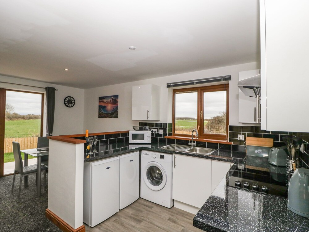 Delphine Lodge, Meadow View Lodges