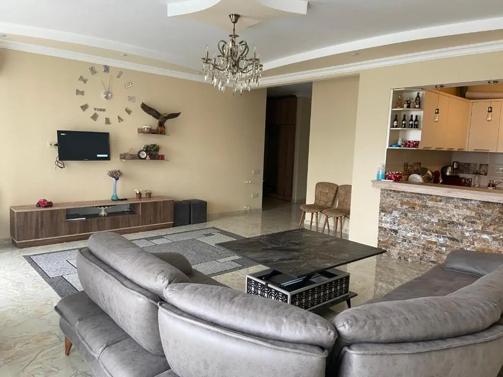 apartment 65 in the makhinjauri