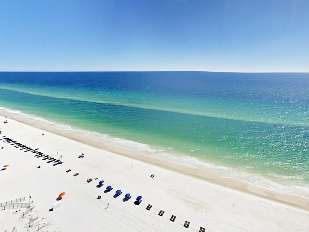 1010W Beach Condo #1501 - 2 Br condo by RedAwning