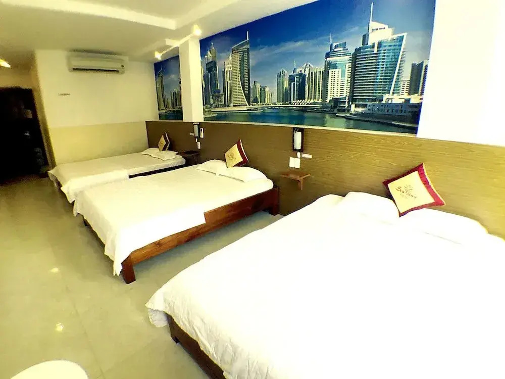 Sen Vàng Hotel