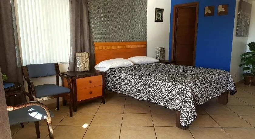 Lago Motor Inn