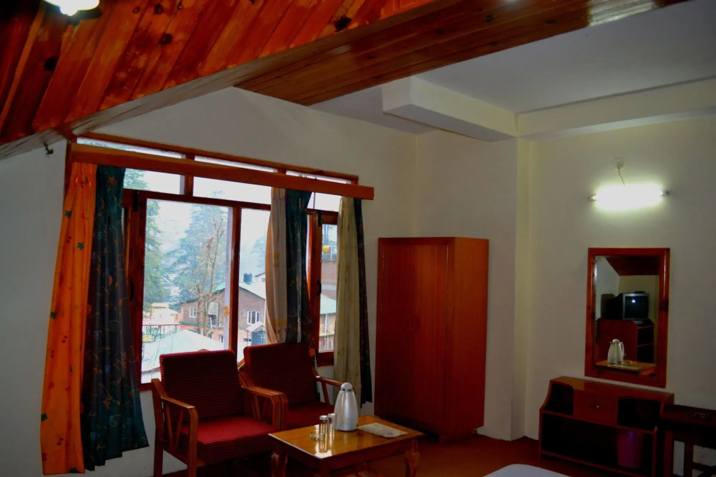 CS Shhandella Hotel