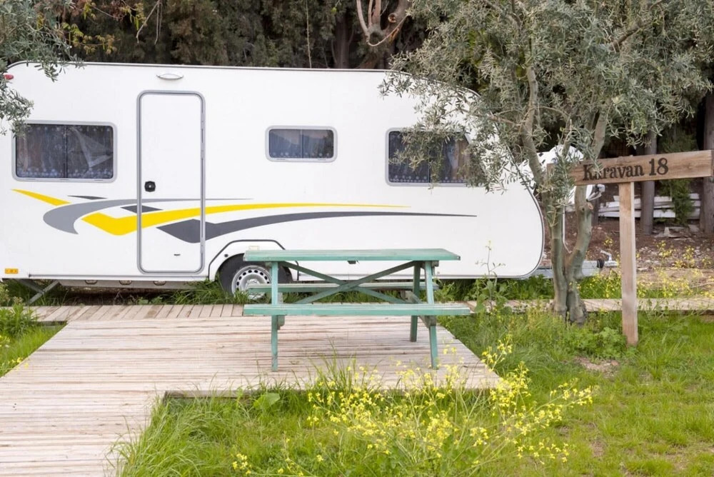 Cozy Caravan Surrounded by Nature in Iznik Bursa