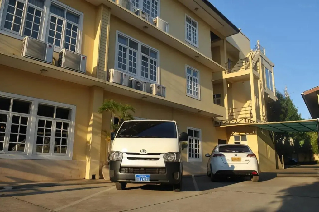 Day Inn Vientiane