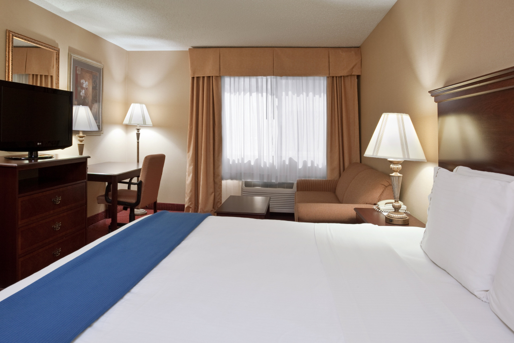Holiday Inn Express Mt. Vernon by IHG