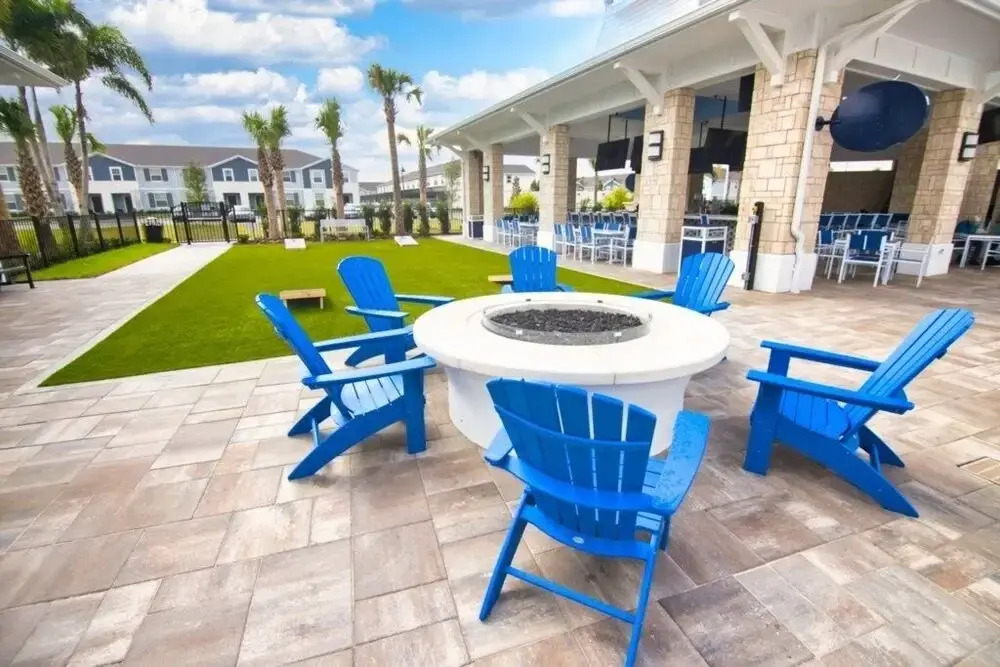 Get Away At Windsor Island Resort 5 Bedroom Home by Redawning