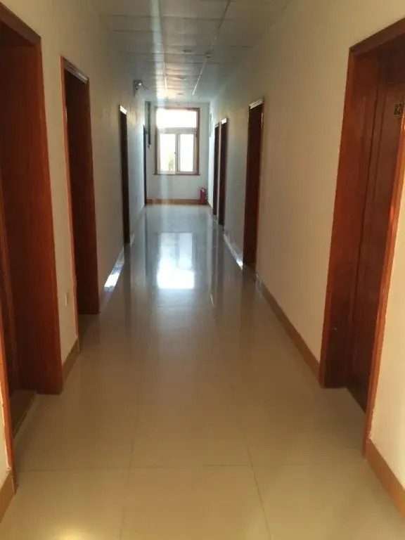 Qingdao Guanhaichao Business Hotel