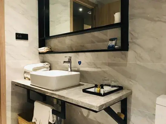 Aixi Jialin Boutique Hotel