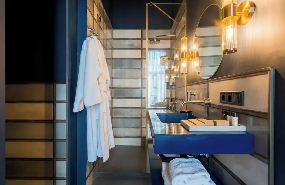 Zorba&Bond Boutique Hotel