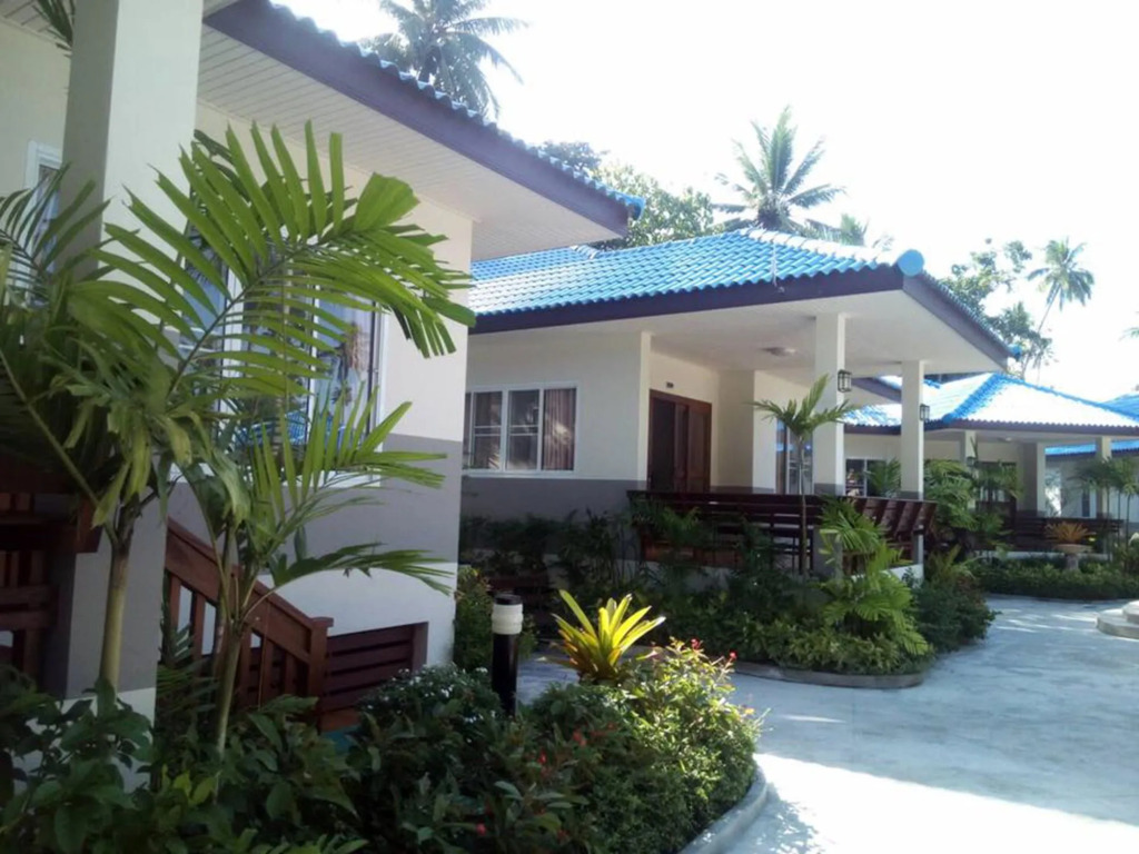 Bougainvill Samui