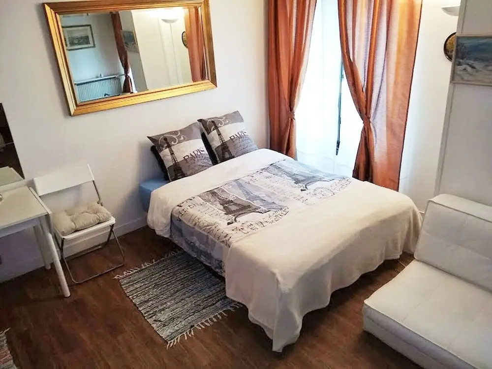Apartment Parisla Porte Maillot