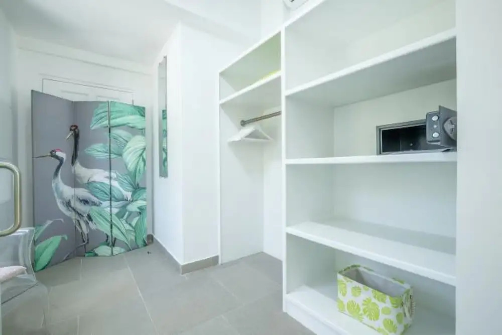 La Perla Bianca - 1 BR Beachfront Luxury Villa offering utmost privacy
