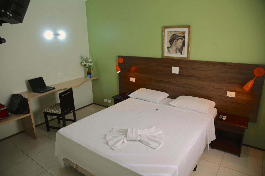 HOTEL ROYAL PARK