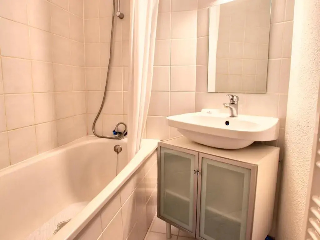 Appartement Notre-Dame-de-Bellecombe, 2 pièces, 5 personnes - FR-1-505-73