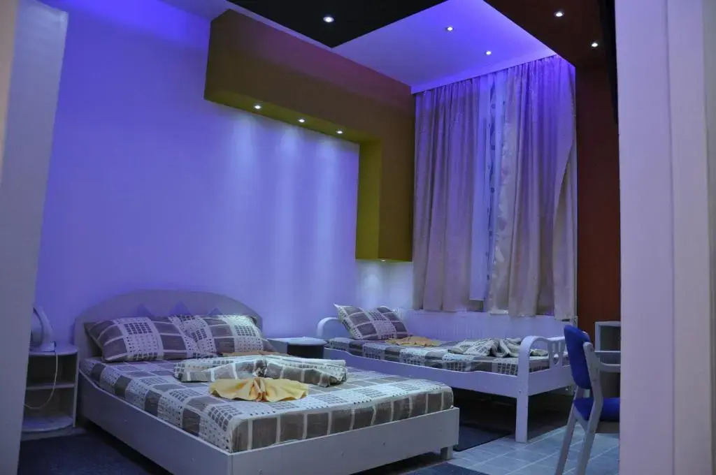 Rooms Turist