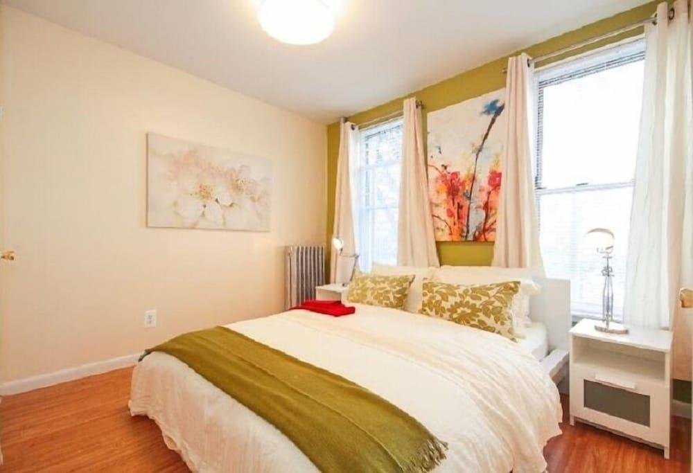 Washington Heights - Beautiful 3 Bedroom Apartment - RNU 65224