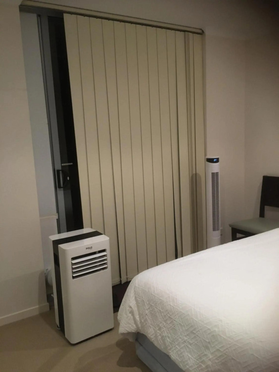 Merivale stay in South Brisbane two beds two baths one parking