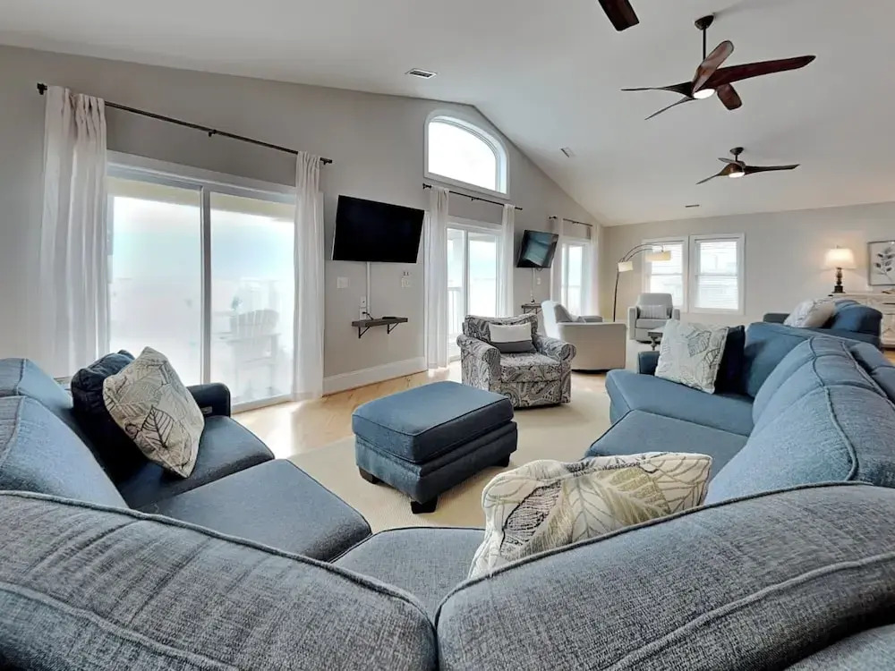 Eagles' Landing by Topsail Realty