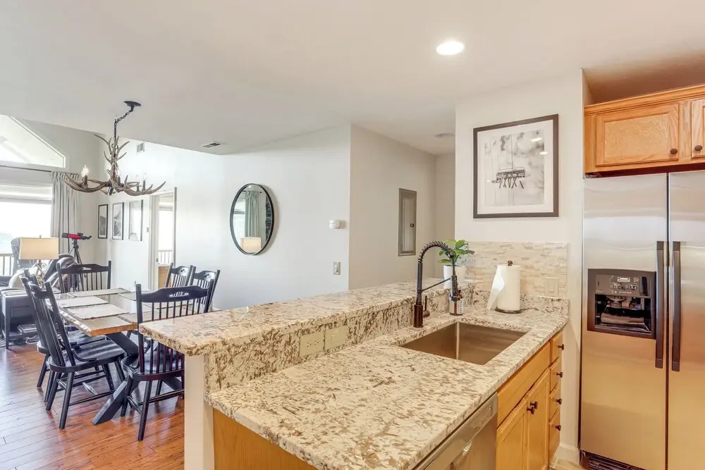 Family Fun in Sugar Mtn! Mountaintop Gem w/ Views