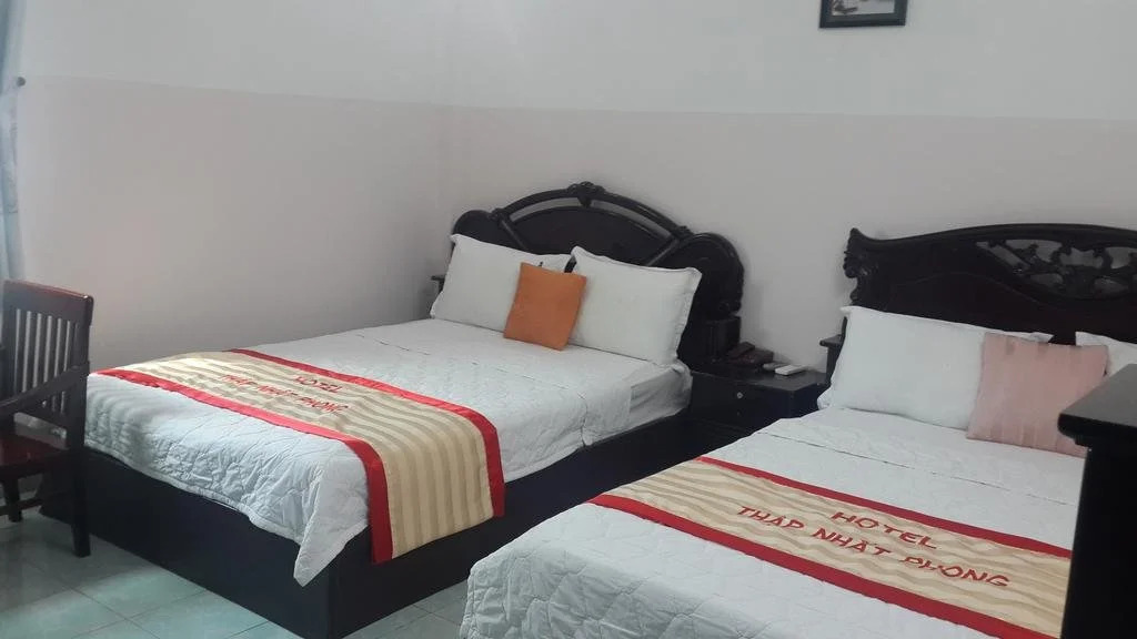 Thap Nhat Phong Hotel