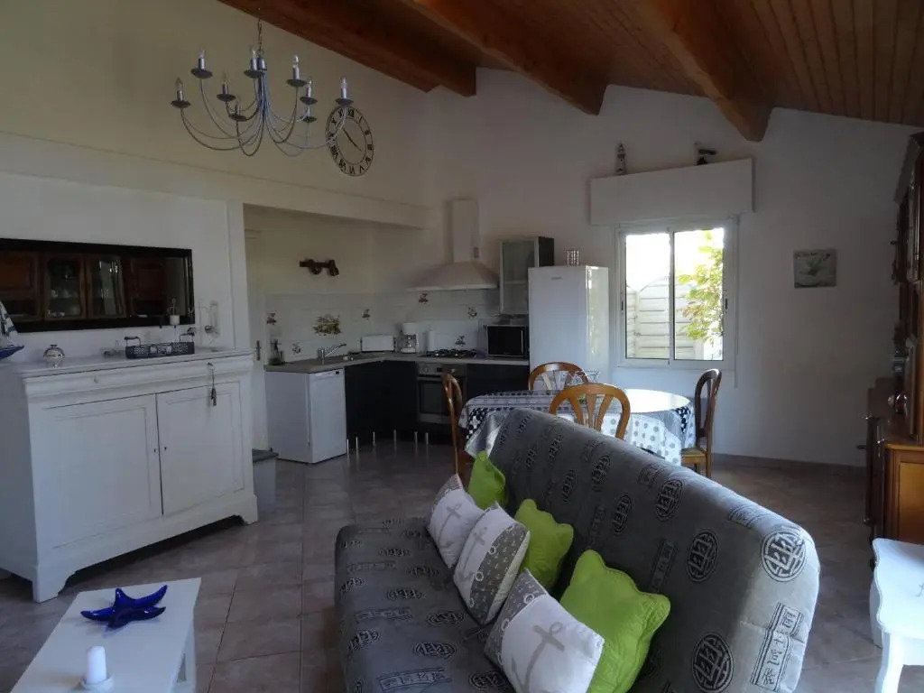 Gite 3 Etoiles Les Nougers (Adults Only)