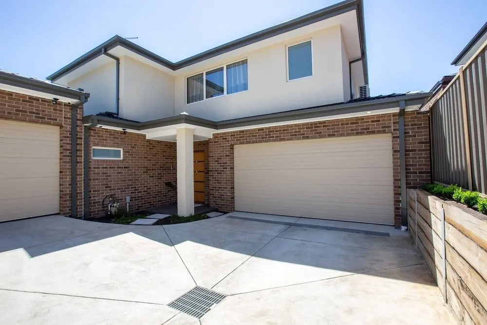 Lux Style 4BR Townhouse@ashwood