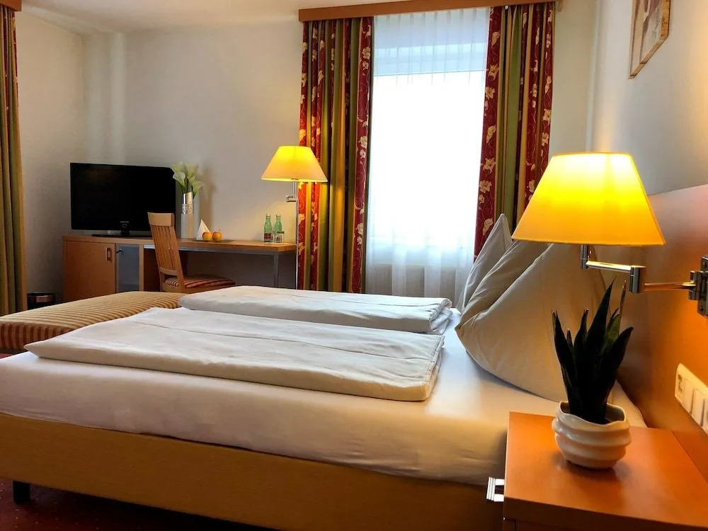 RoomRent55