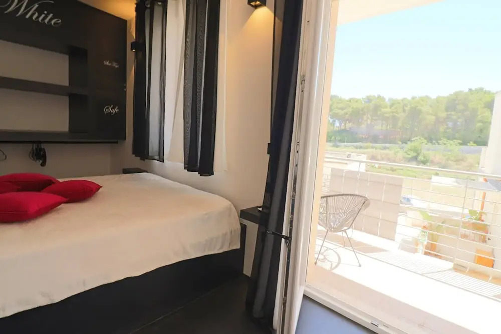 Black&white Otranto Suite
