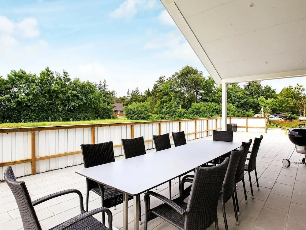 Swanky Holiday Home in Blåvand With Whirlpool
