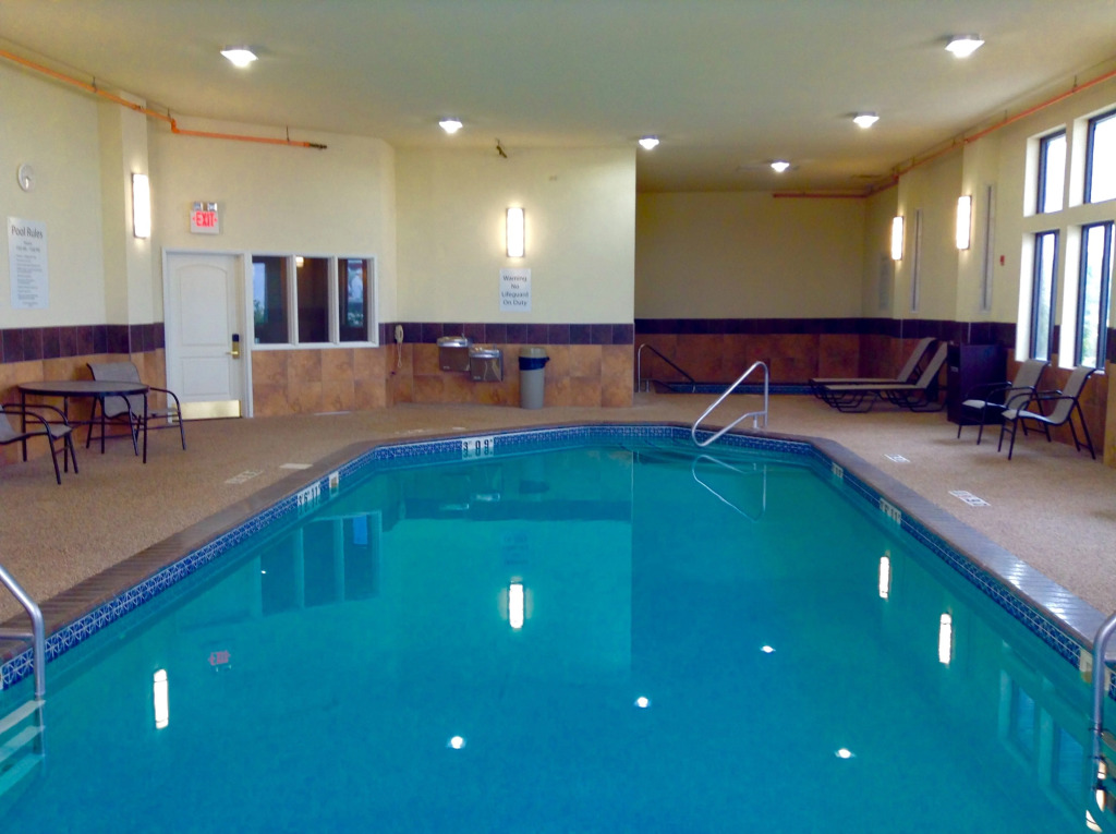 Holiday Inn Express & Suites Winner by IHG