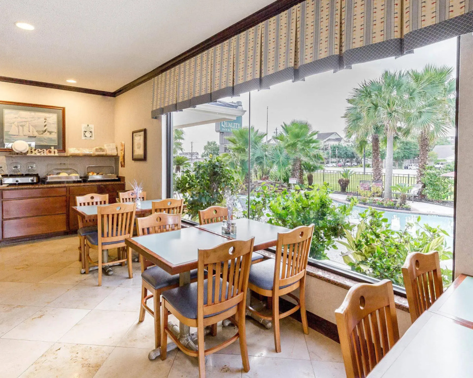 Quality Inn & Suites Seabrook- NASA- Kemah