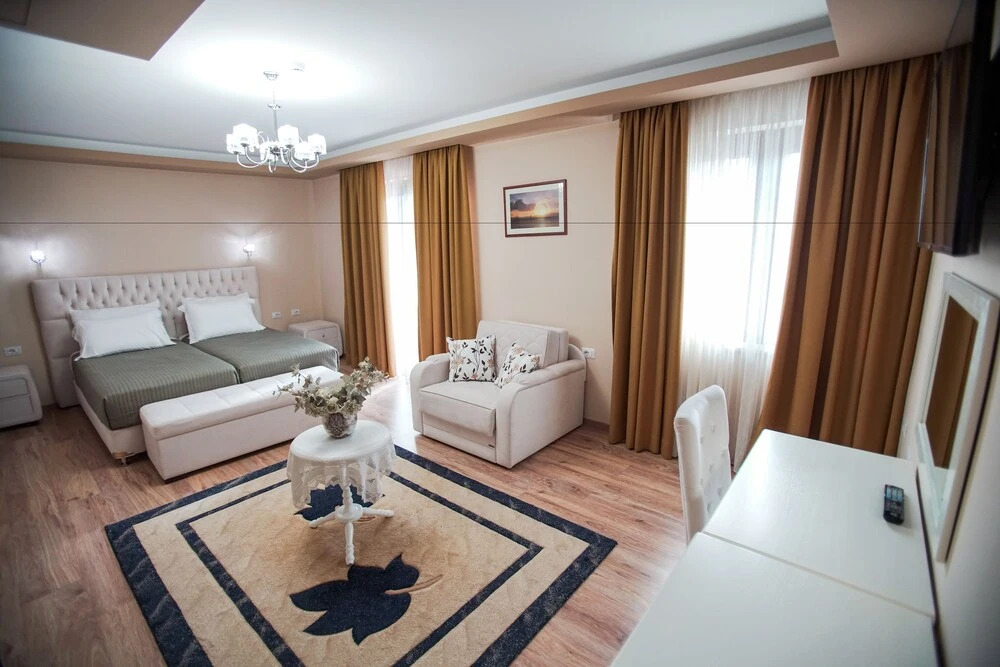 Hotel Borova