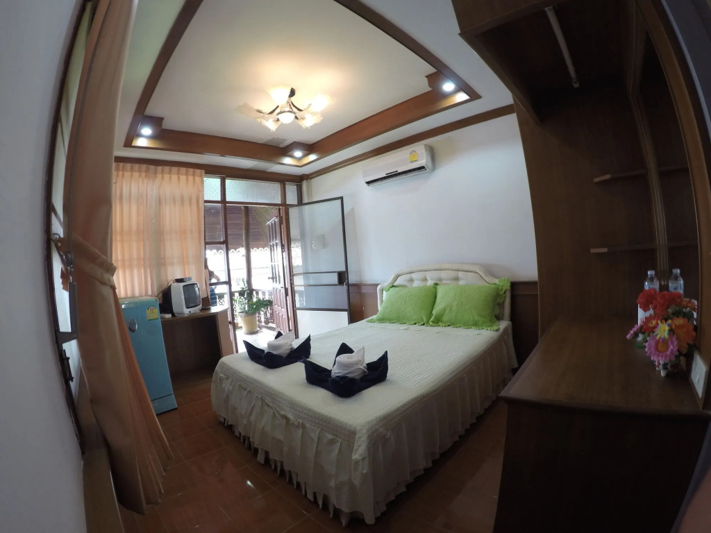 Tanyaporn House