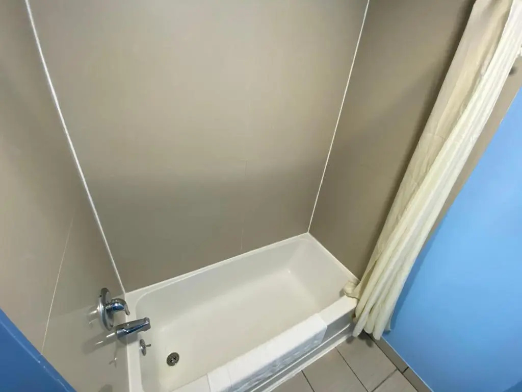 Red Carpet Inn & Suites Wrightstown