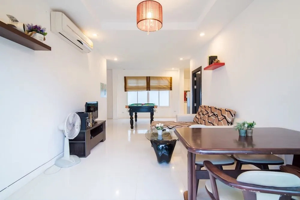 Baan Farm Sook