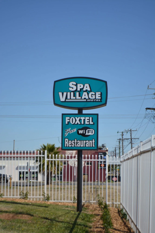 Spa Village Motel
