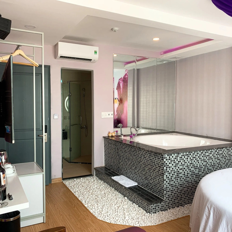 Cupid Hotel 2