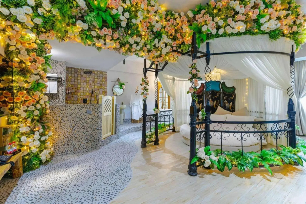 Qinhuangdao Imperial Business Hotel How