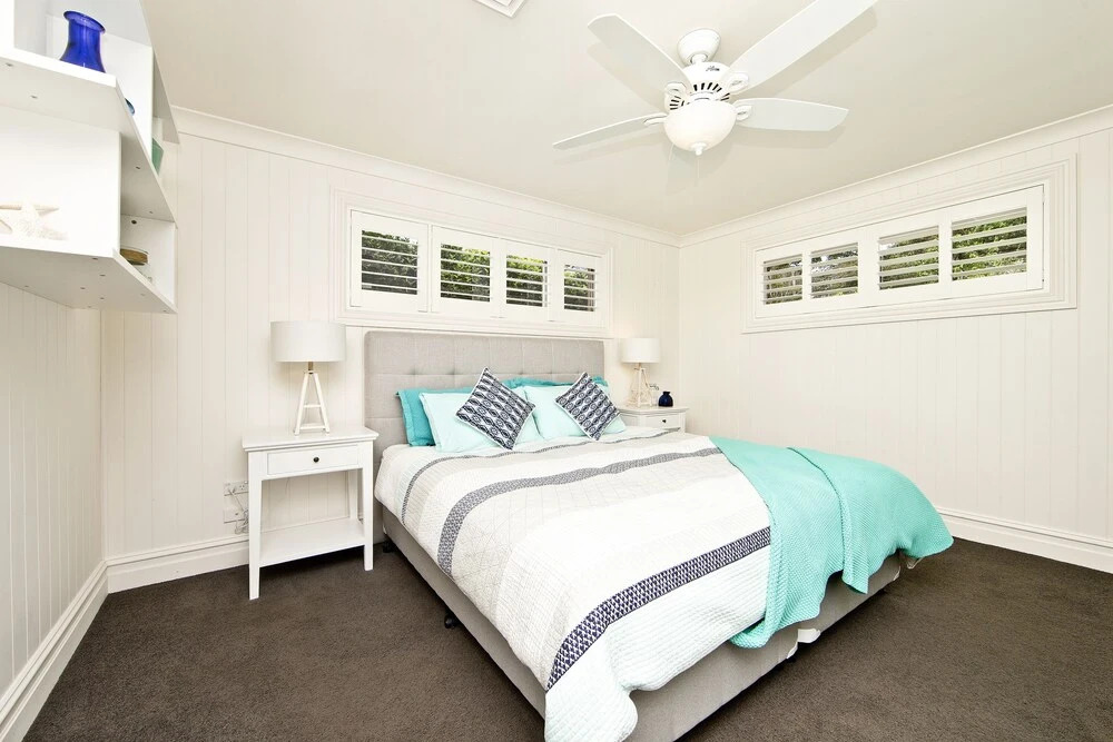 The Hamptons Beach House near Dutchies walk to Nelson Bay