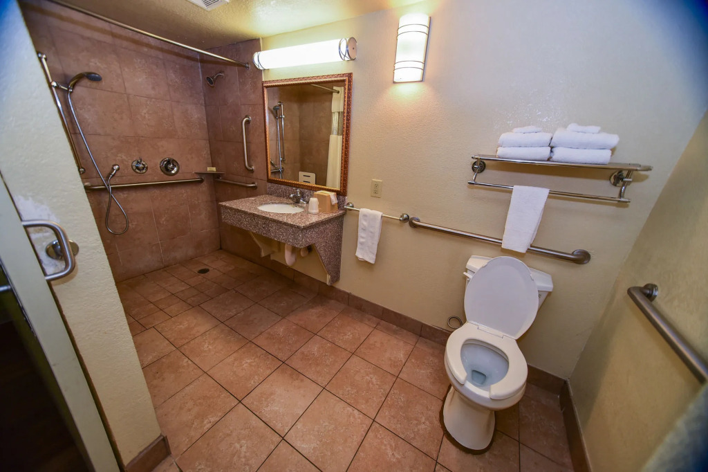 Masters Inn Tucker