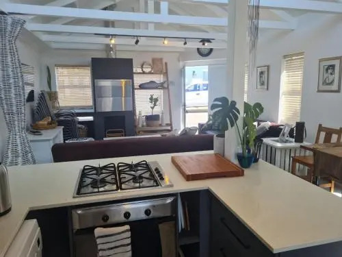 Point Village Accommodation - Wallace 9